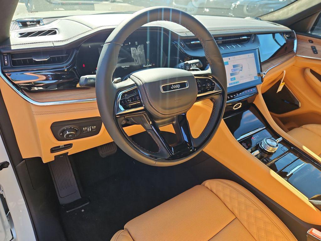 new 2026 Jeep Grand Cherokee car, priced at $54,993