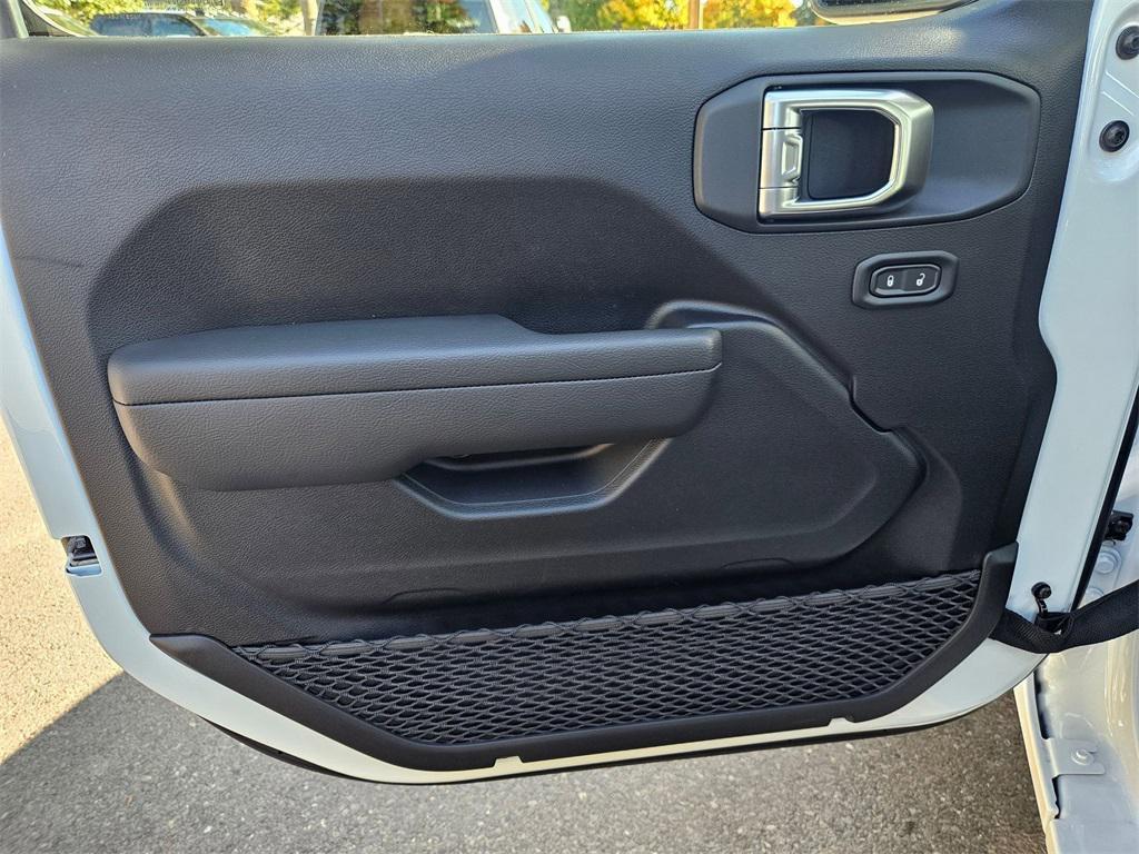 new 2026 Jeep Wrangler car, priced at $35,493