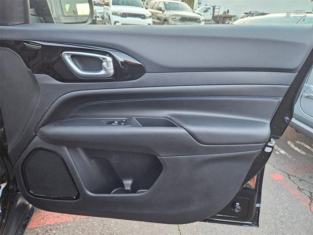 new 2026 Jeep Compass car, priced at $32,493