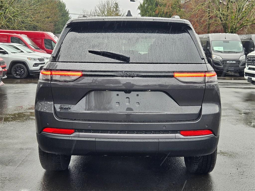 new 2026 Jeep Grand Cherokee car, priced at $44,993