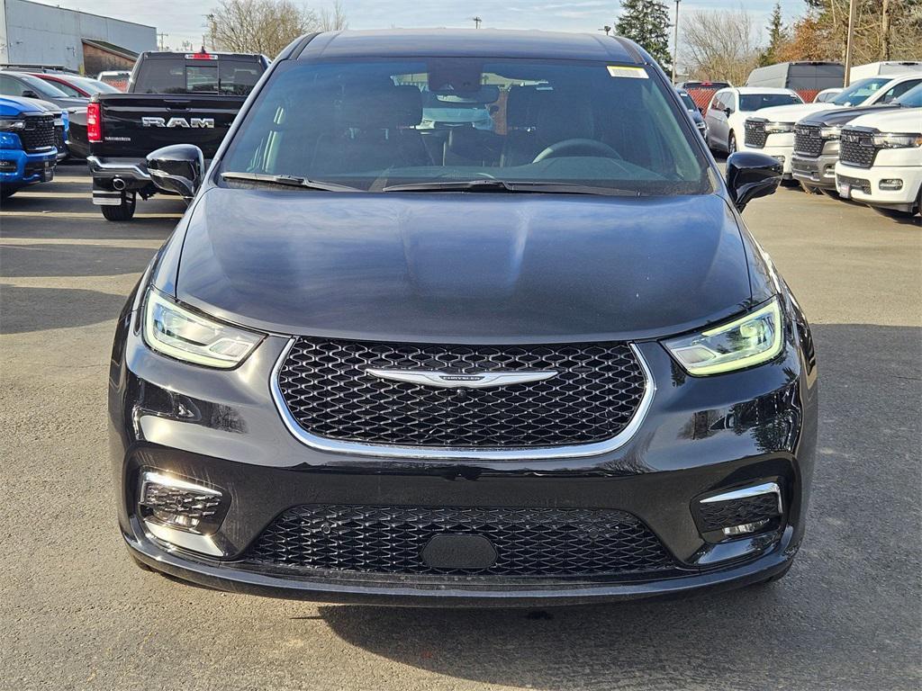 new 2026 Chrysler Pacifica car, priced at $41,993
