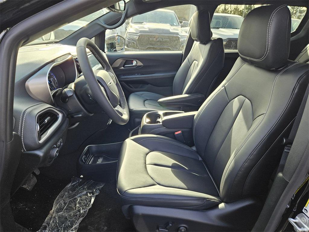new 2026 Chrysler Pacifica car, priced at $41,993
