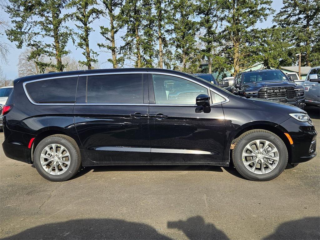 new 2026 Chrysler Pacifica car, priced at $41,993