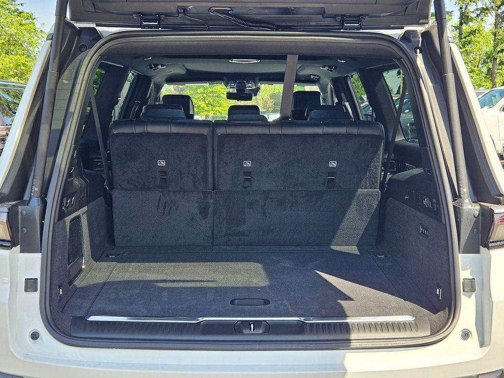 new 2026 Jeep Grand Wagoneer L car, priced at $105,890