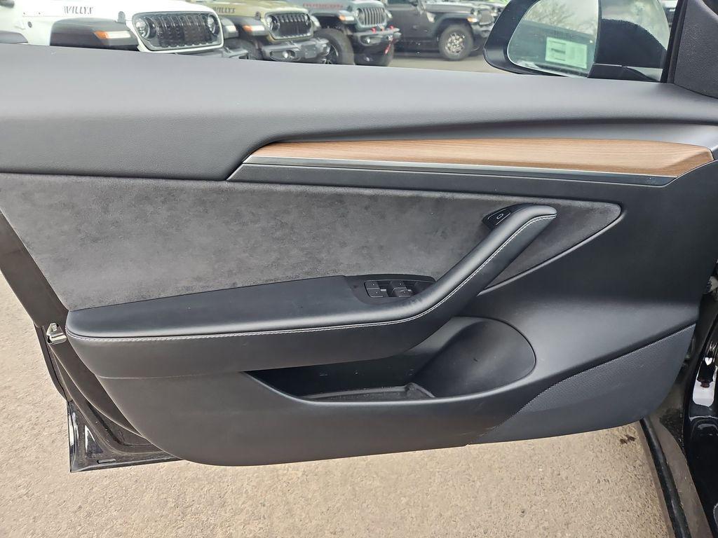 used 2021 Tesla Model 3 car, priced at $25,993