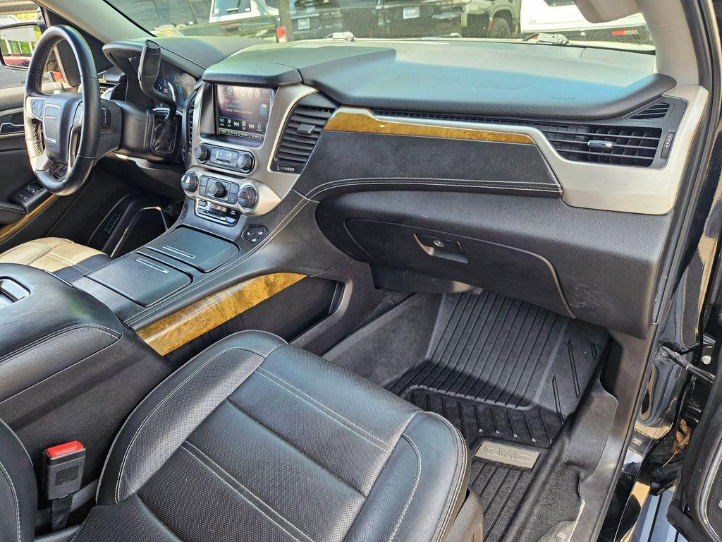 used 2017 GMC Yukon car, priced at $32,993
