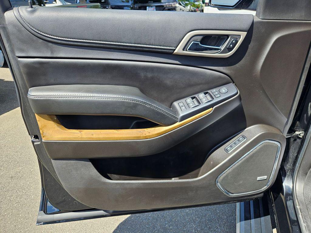 used 2017 GMC Yukon car, priced at $32,993