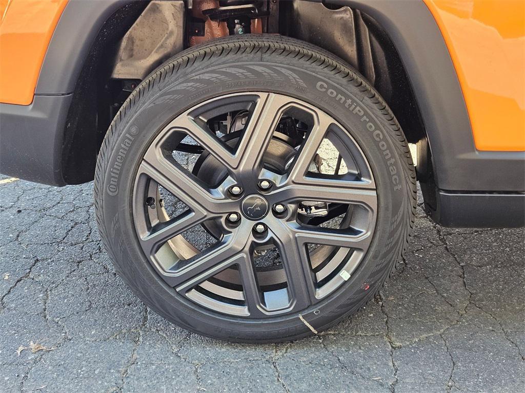 new 2026 Jeep Compass car, priced at $31,993