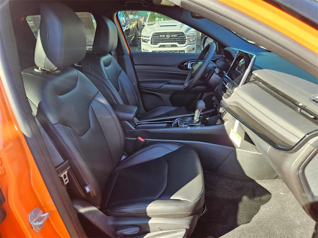 new 2026 Jeep Compass car, priced at $31,993