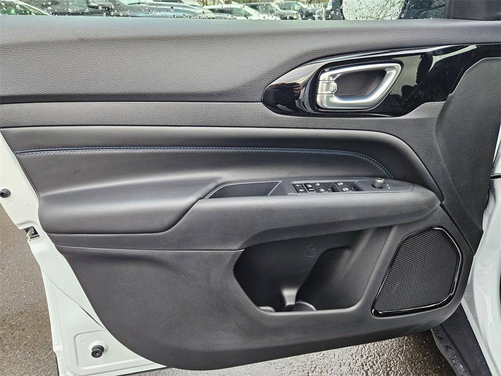 new 2026 Jeep Compass car, priced at $25,993