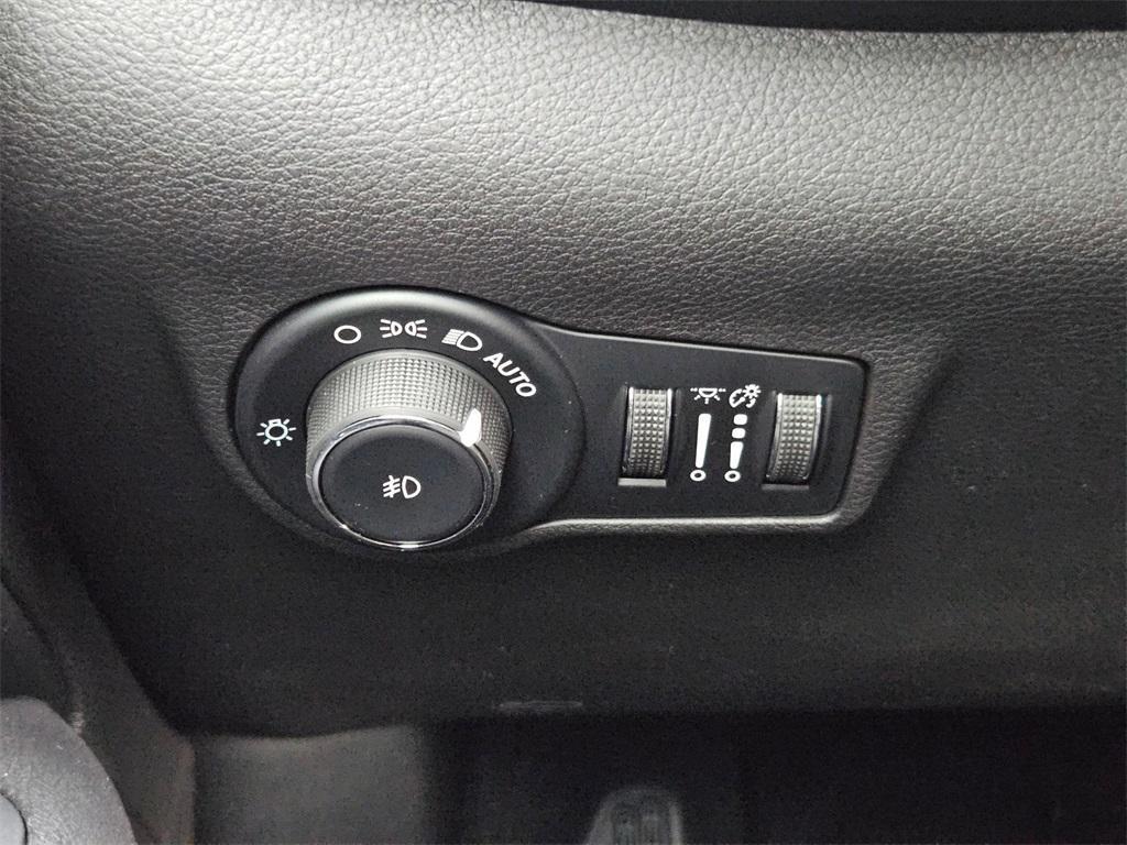 new 2026 Jeep Compass car, priced at $25,993