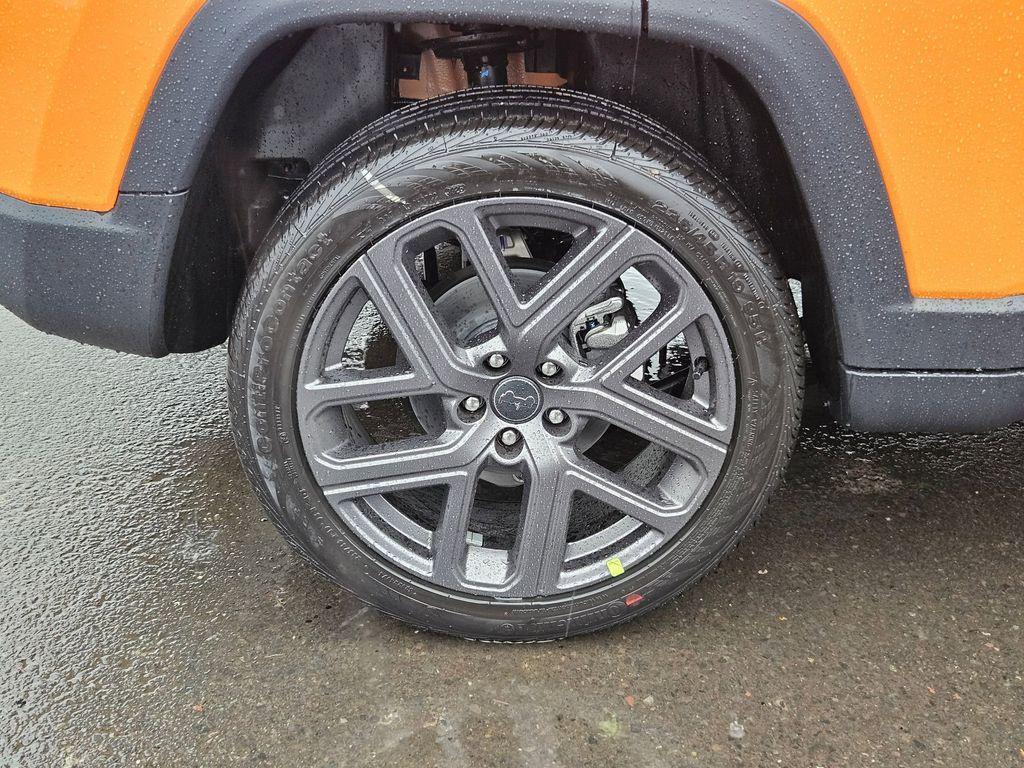 new 2026 Jeep Compass car, priced at $30,993