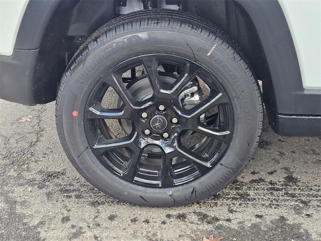 new 2026 Jeep Compass car, priced at $25,993