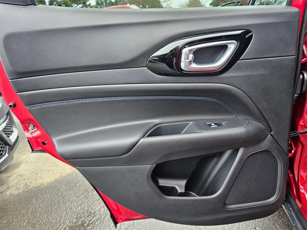 new 2026 Jeep Compass car, priced at $25,993