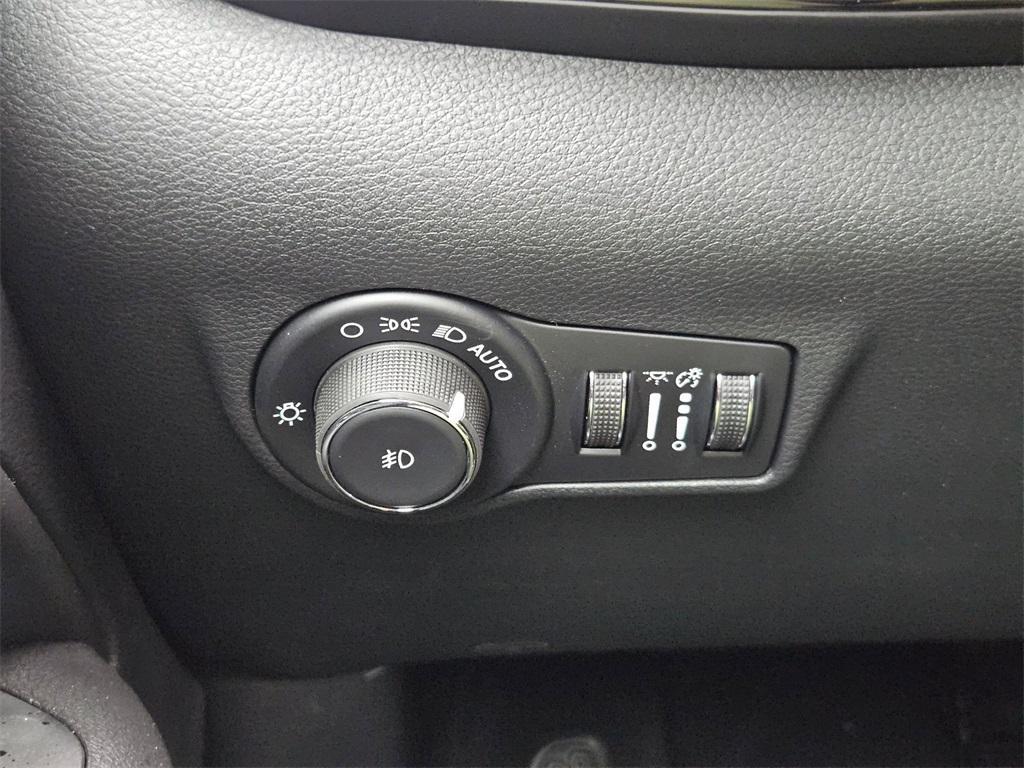 new 2026 Jeep Compass car, priced at $25,993