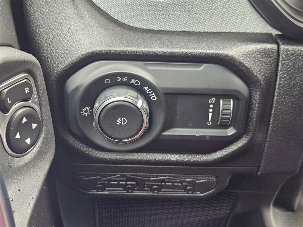 new 2026 Jeep Wrangler car, priced at $47,993