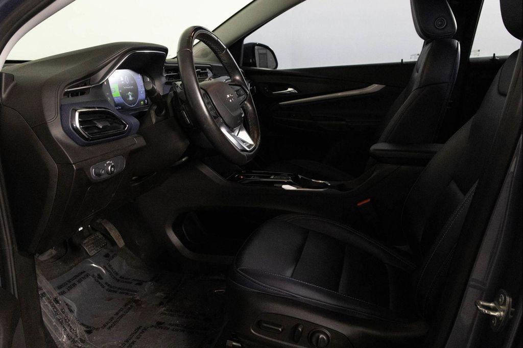 used 2022 Chevrolet Bolt EUV car, priced at $17,600