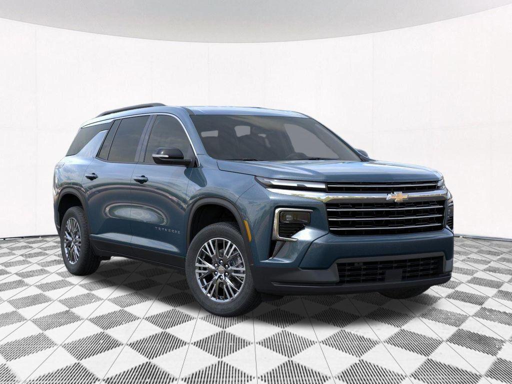 new 2026 Chevrolet Traverse car, priced at $42,012