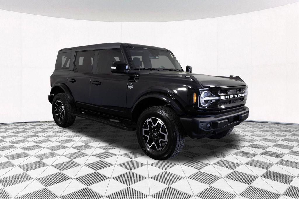used 2024 Ford Bronco car, priced at $47,213