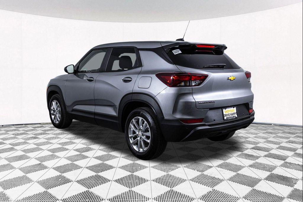 used 2025 Chevrolet TrailBlazer car, priced at $22,813