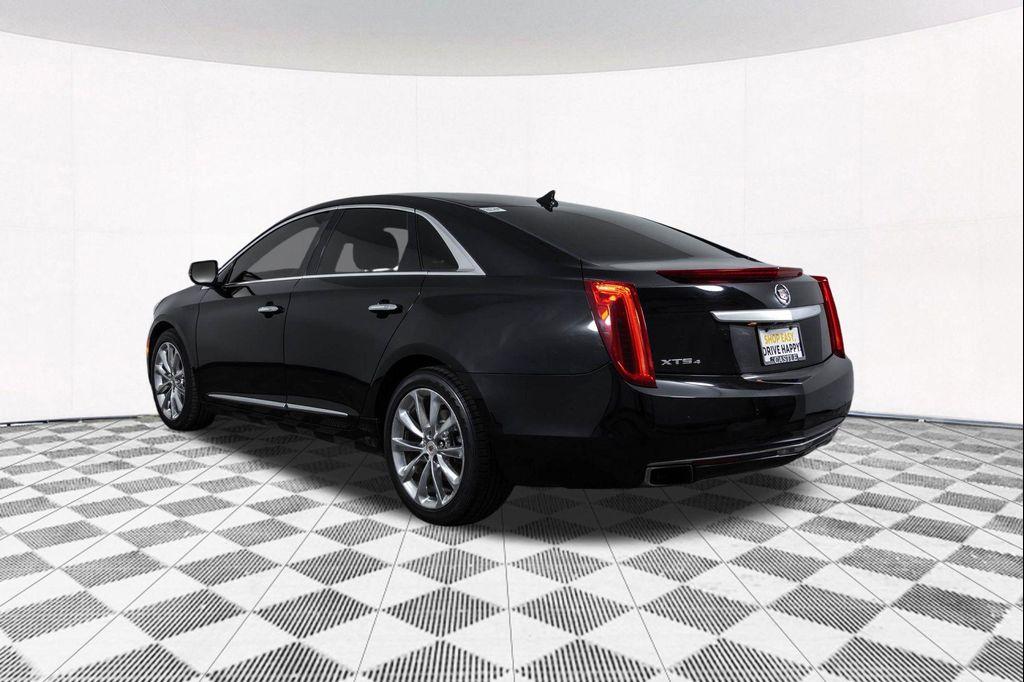 used 2013 Cadillac XTS car, priced at $15,913