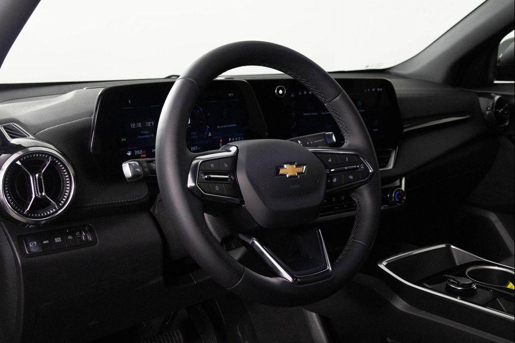 used 2026 Chevrolet Equinox car, priced at $30,398