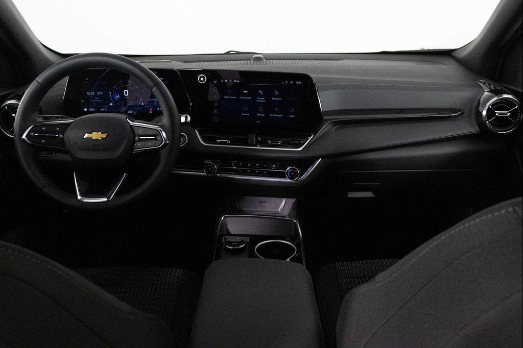 used 2026 Chevrolet Equinox car, priced at $30,398