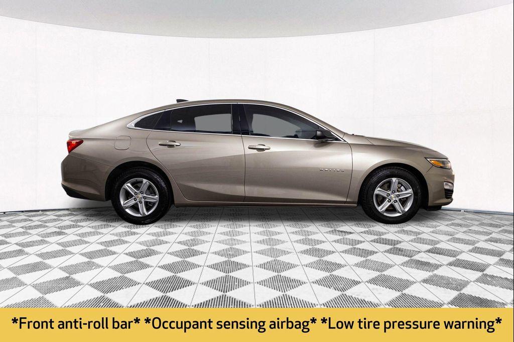 used 2022 Chevrolet Malibu car, priced at $13,900