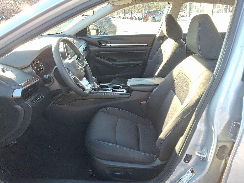 used 2023 Nissan Altima car, priced at $18,997