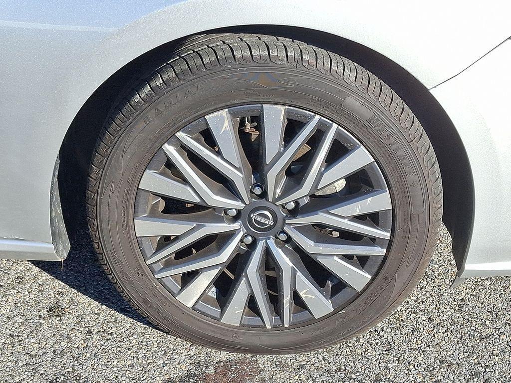 used 2023 Nissan Altima car, priced at $18,997