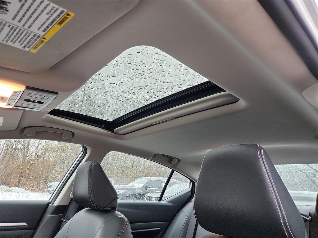 used 2022 Nissan Altima car, priced at $21,500