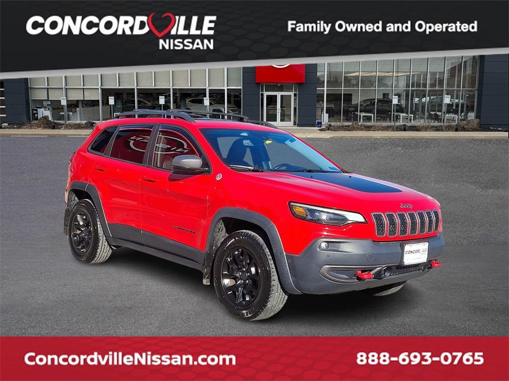 used 2019 Jeep Cherokee car, priced at $15,877