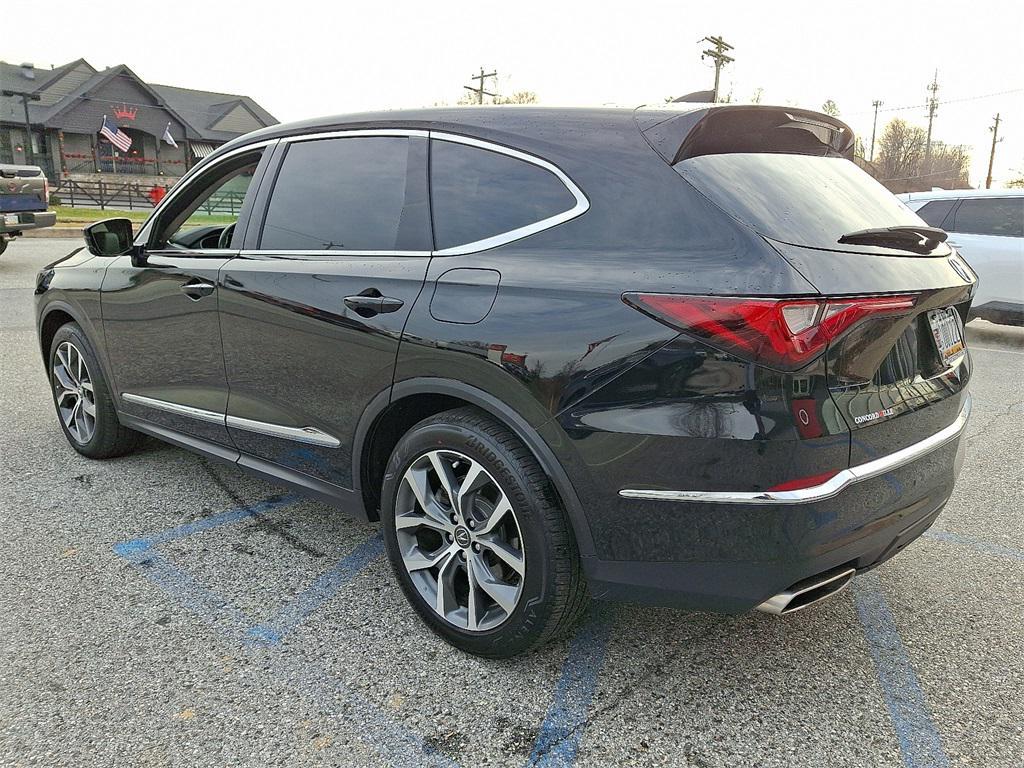 used 2023 Acura MDX car, priced at $41,000
