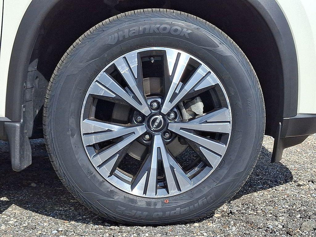 used 2023 Nissan Rogue car, priced at $23,950