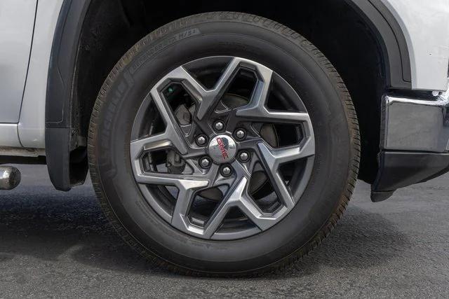 used 2022 GMC Sierra 1500 car, priced at $38,900