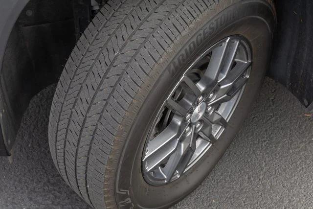 used 2025 GMC Acadia car, priced at $35,900