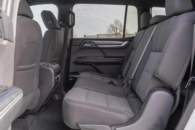 used 2025 GMC Acadia car, priced at $35,900