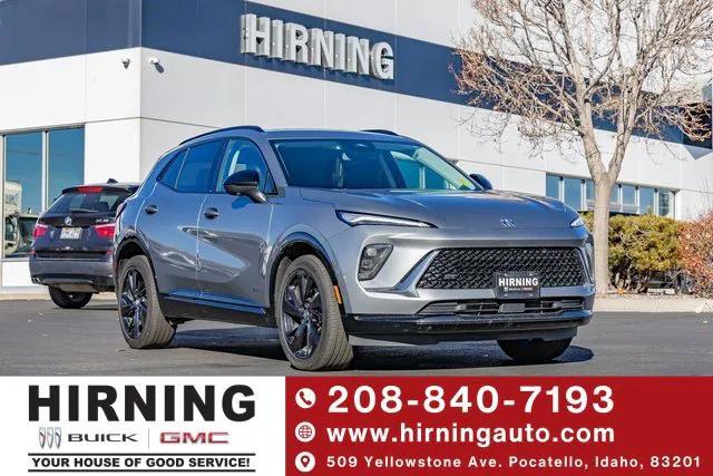 used 2025 Buick Envision car, priced at $29,900