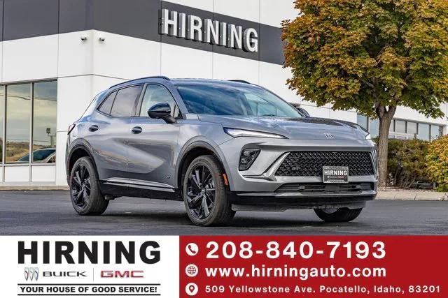 used 2025 Buick Envision car, priced at $29,900