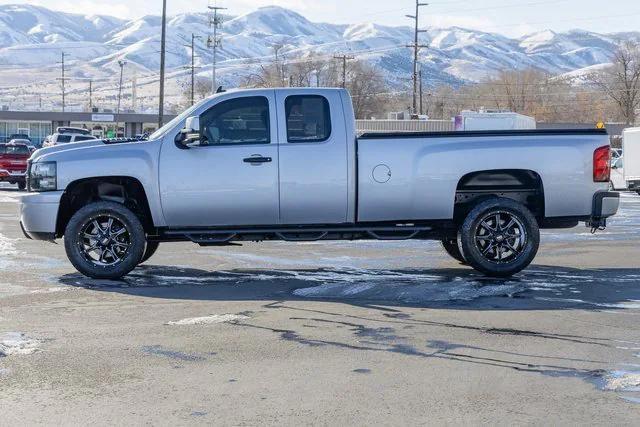 used 2013 Chevrolet Silverado 2500 car, priced at $26,900