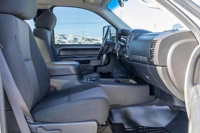 used 2013 Chevrolet Silverado 2500 car, priced at $26,900