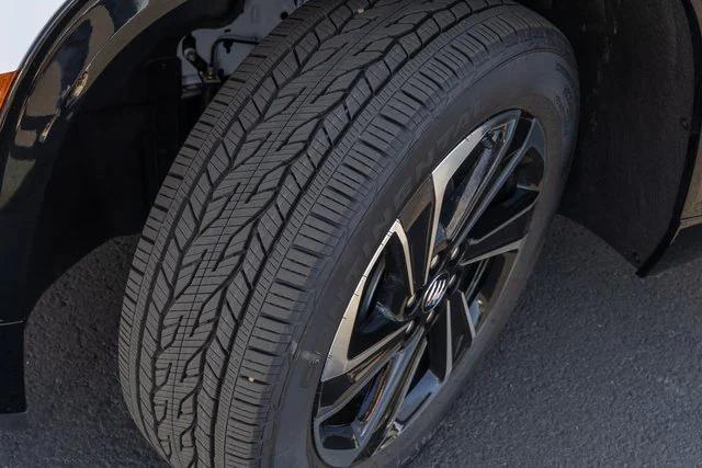 new 2026 Buick Enclave car, priced at $57,310