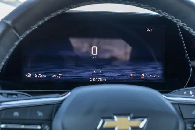 used 2025 Chevrolet Traverse car, priced at $38,900