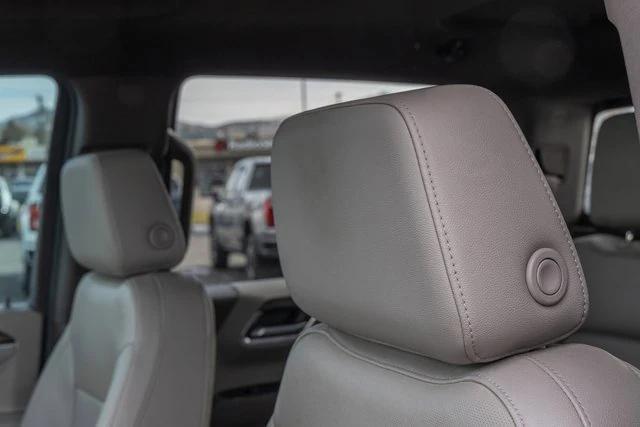 used 2022 GMC Sierra 1500 car, priced at $43,900