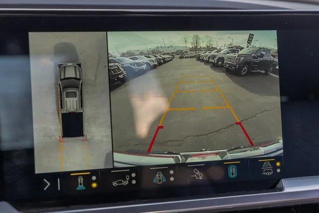 used 2022 GMC Sierra 1500 car, priced at $43,900