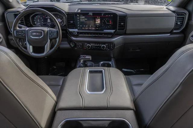 used 2022 GMC Sierra 1500 car, priced at $43,900