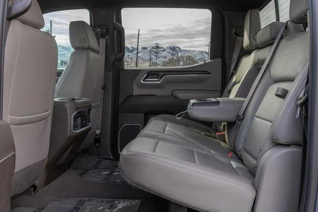 used 2022 GMC Sierra 1500 car, priced at $43,900