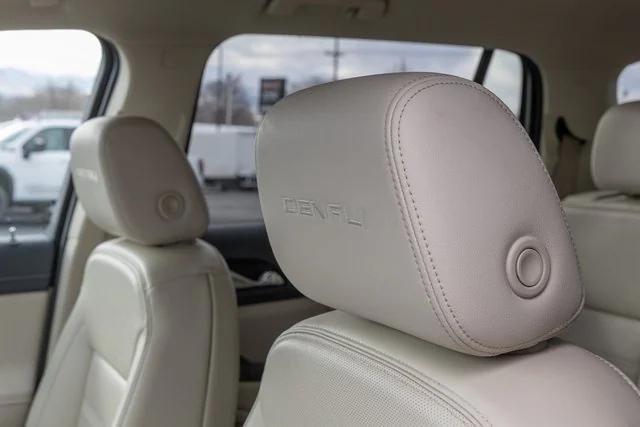 used 2023 GMC Acadia car, priced at $34,500