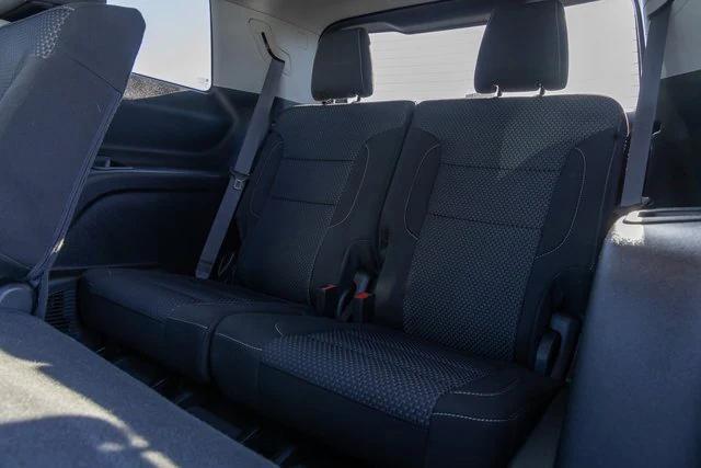 used 2023 GMC Acadia car, priced at $27,900