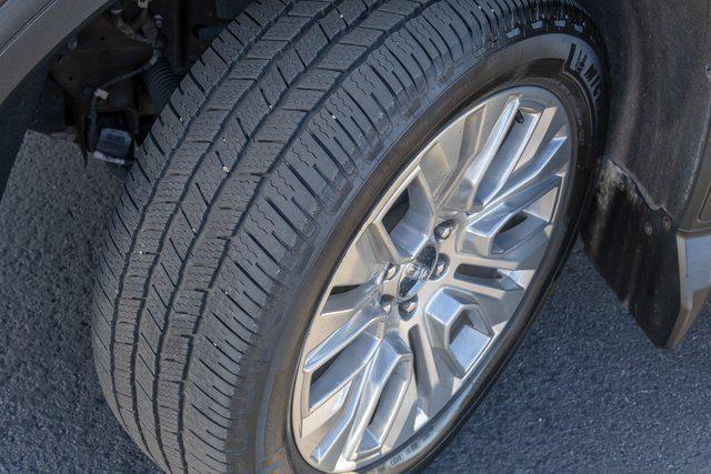 used 2022 GMC Sierra 1500 car, priced at $39,900